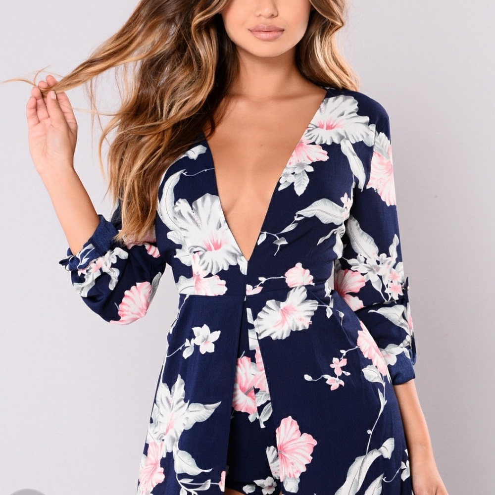 Ximena Floral Maxi Dress - Navy